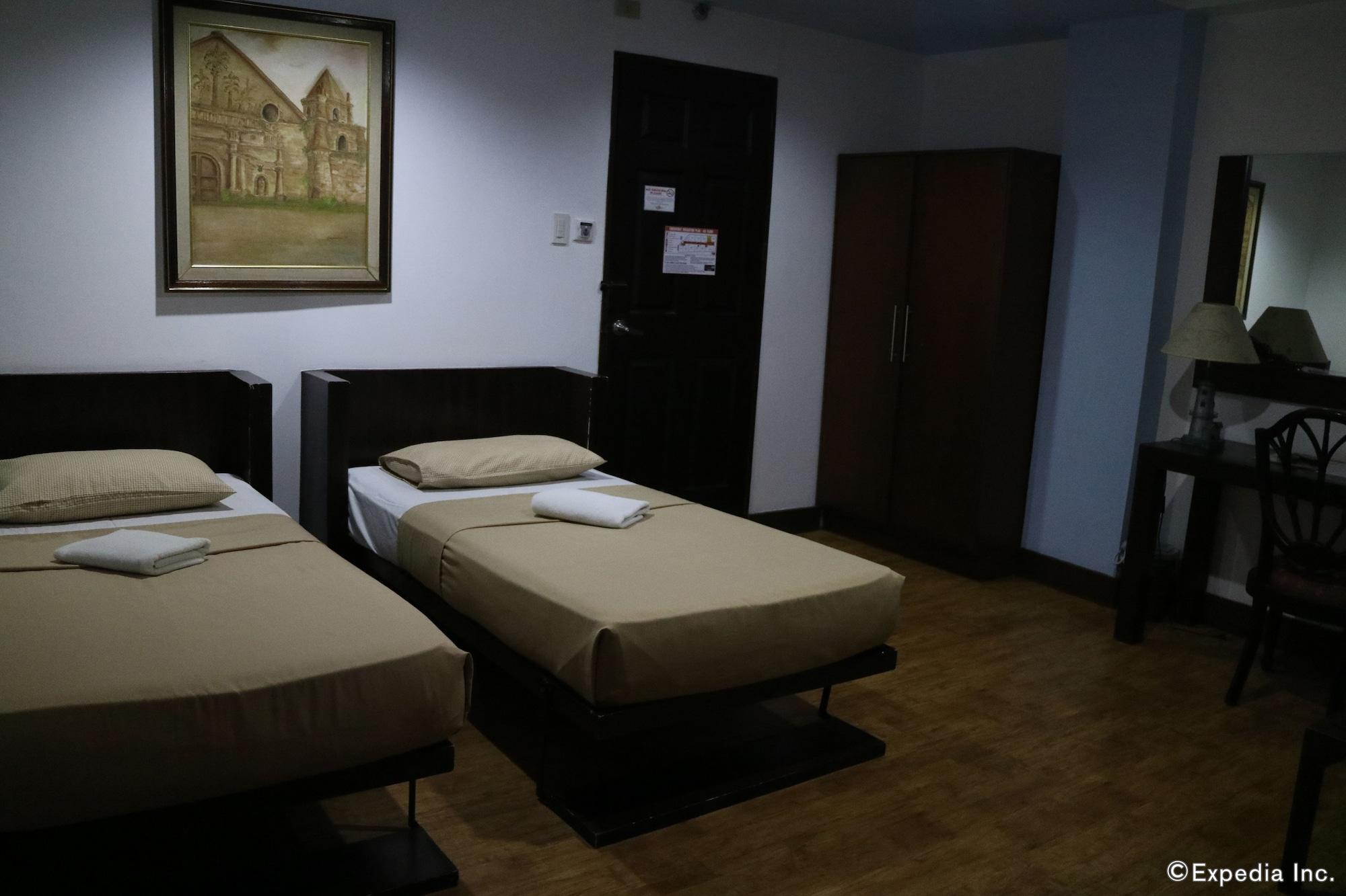 Urban Inn Iloilo Esterno foto