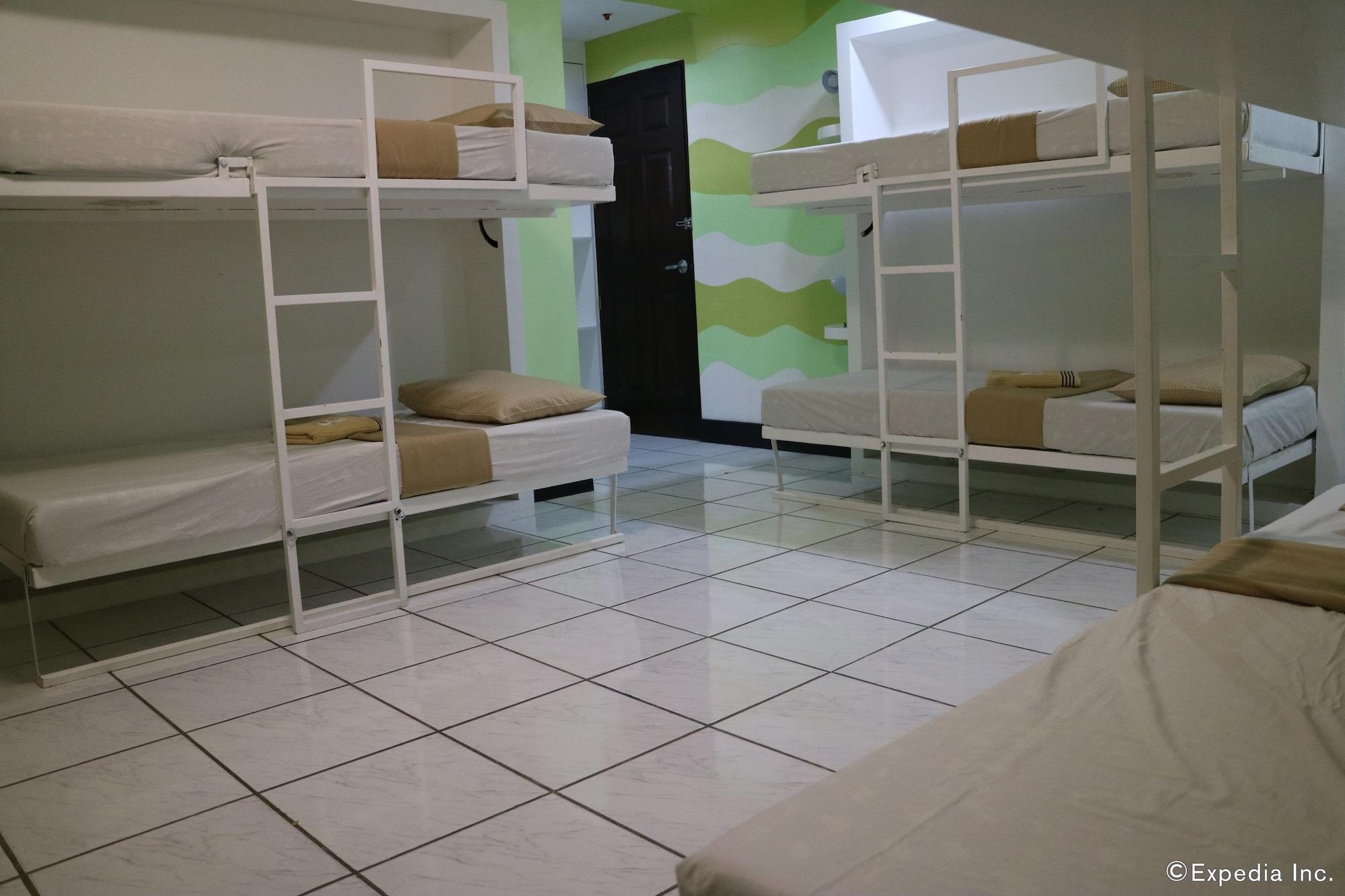 Urban Inn Iloilo Esterno foto
