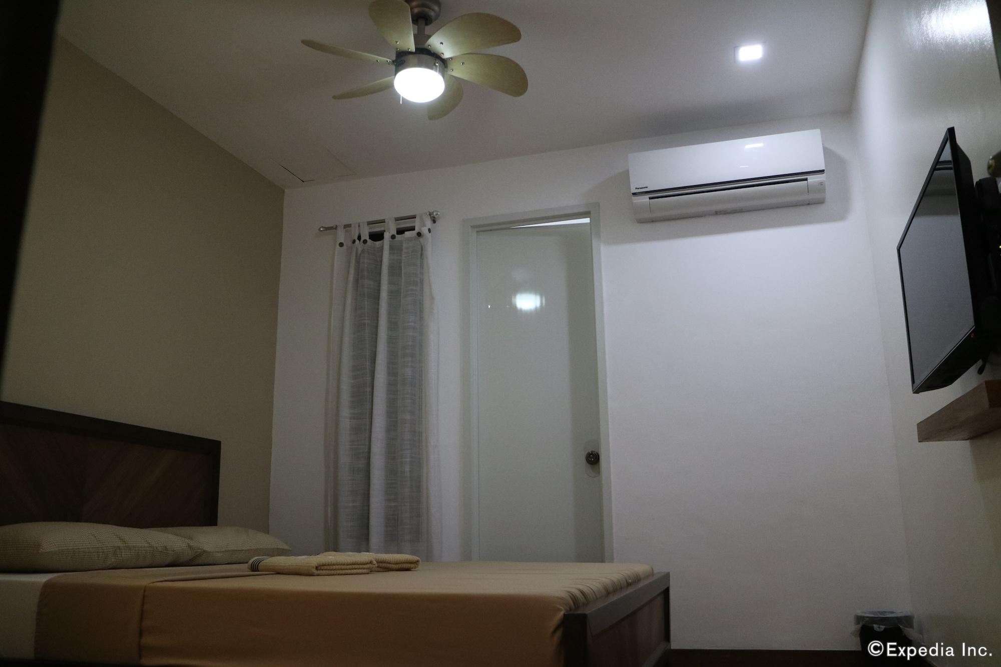 Urban Inn Iloilo Esterno foto